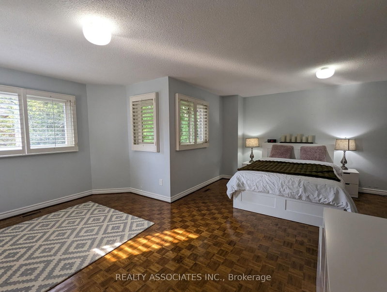 3279 Charlebrook Mississauga,ON L5L 5B4 — Photo 33