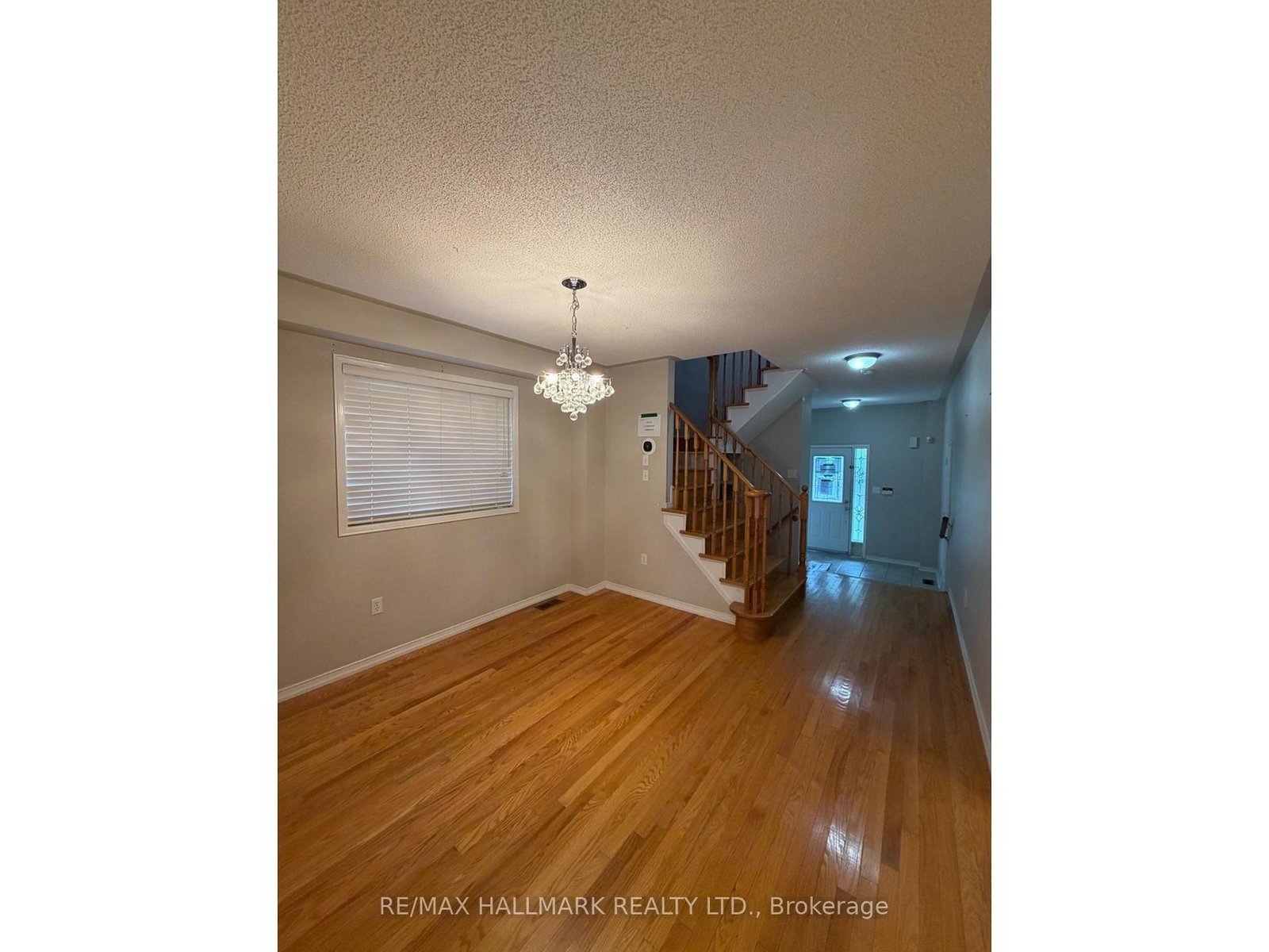 50 Farthingale Crescent • Brampton, ON photo 10