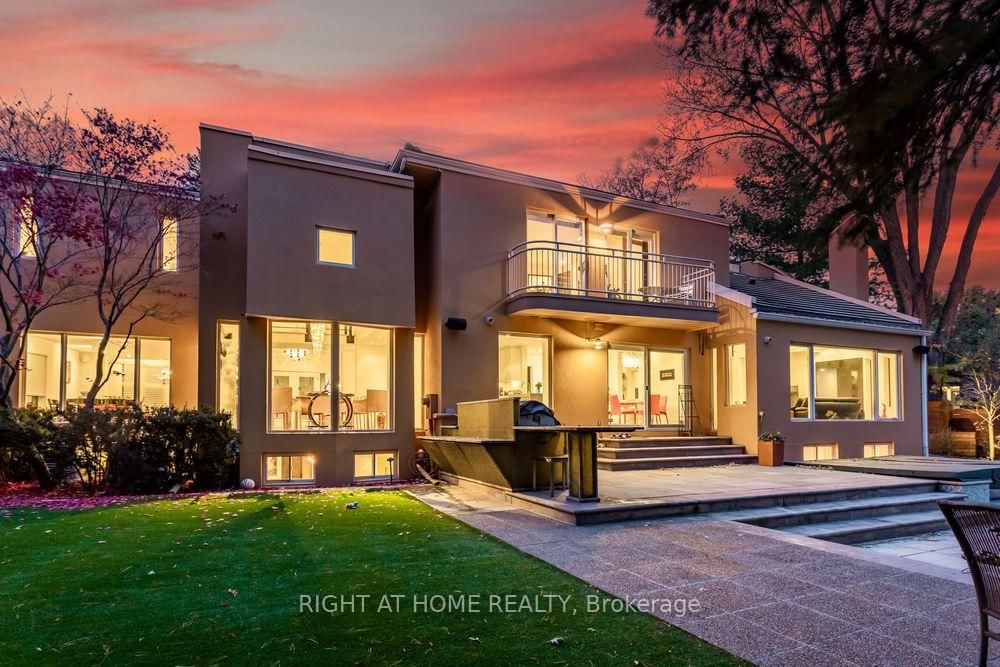 1 Friars Lane • Toronto, ON photo 2