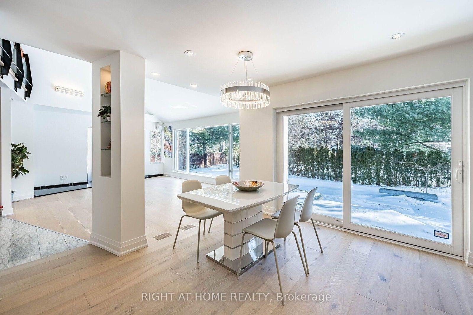 1 Friars Lane • Toronto, ON photo 23