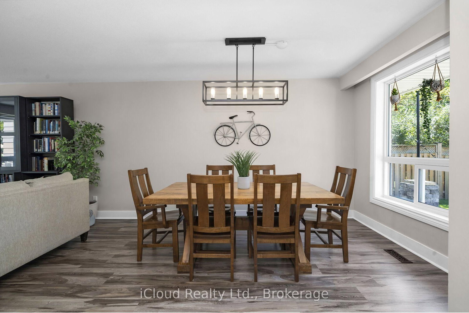 128 Elmore Drive • Halton Hills, ON photo 14