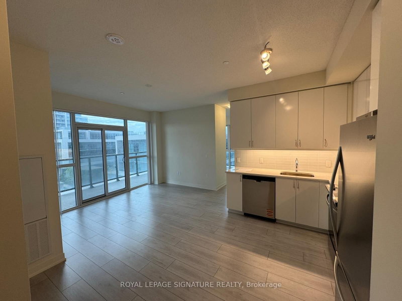 502 - 38 Annie Craig Drive