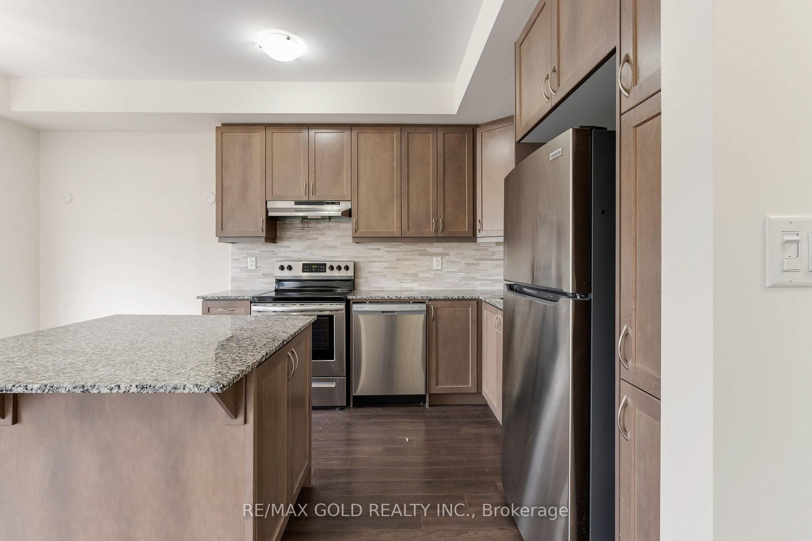 240 Lagerfeld Drive • #16 • Brampton, ON photo 16