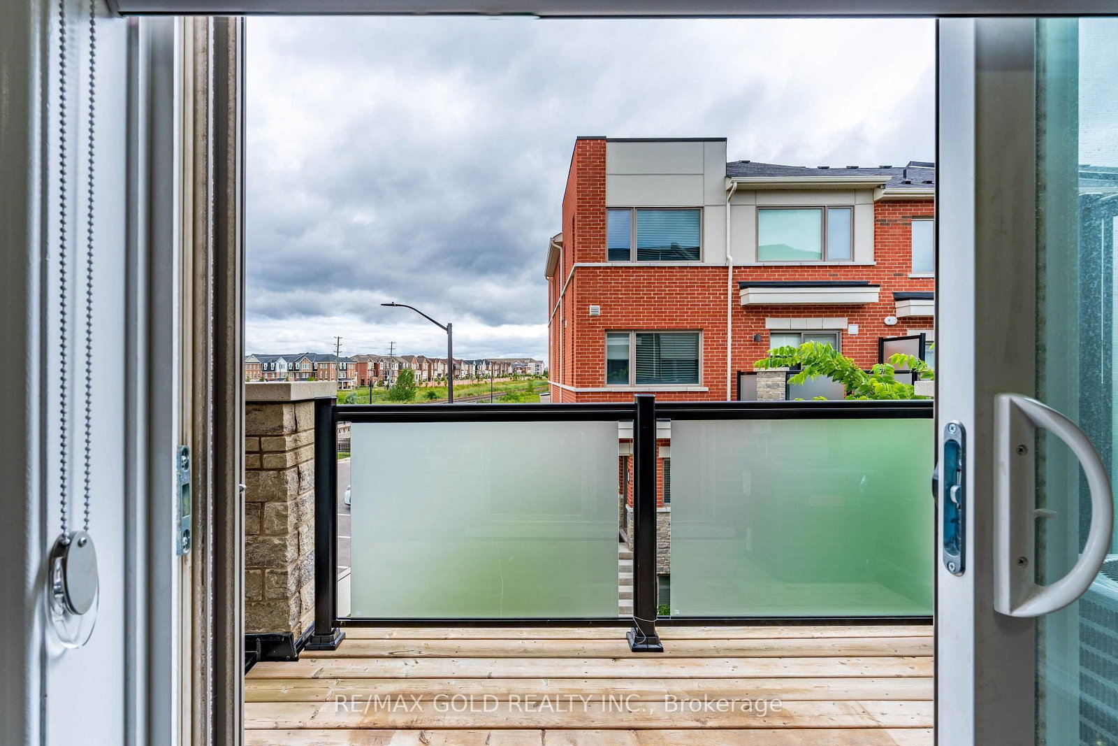 240 Lagerfeld Drive • #16 • Brampton, ON photo 20