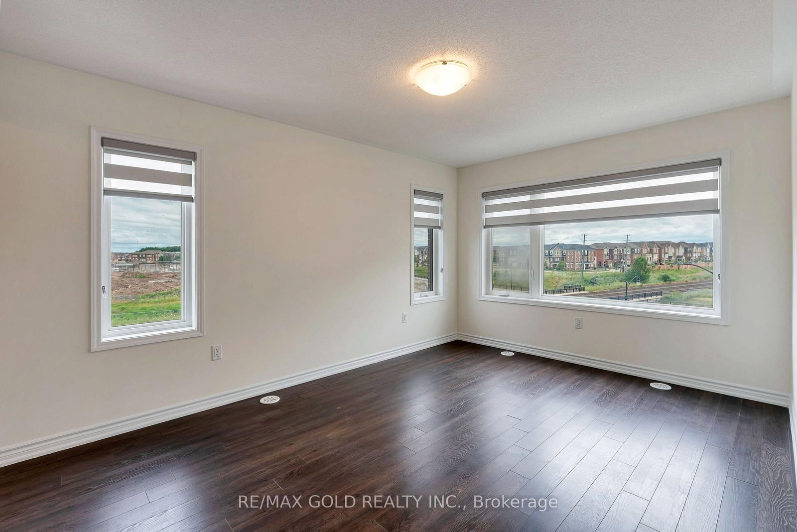240 Lagerfeld Drive • #16 • Brampton, ON photo 30