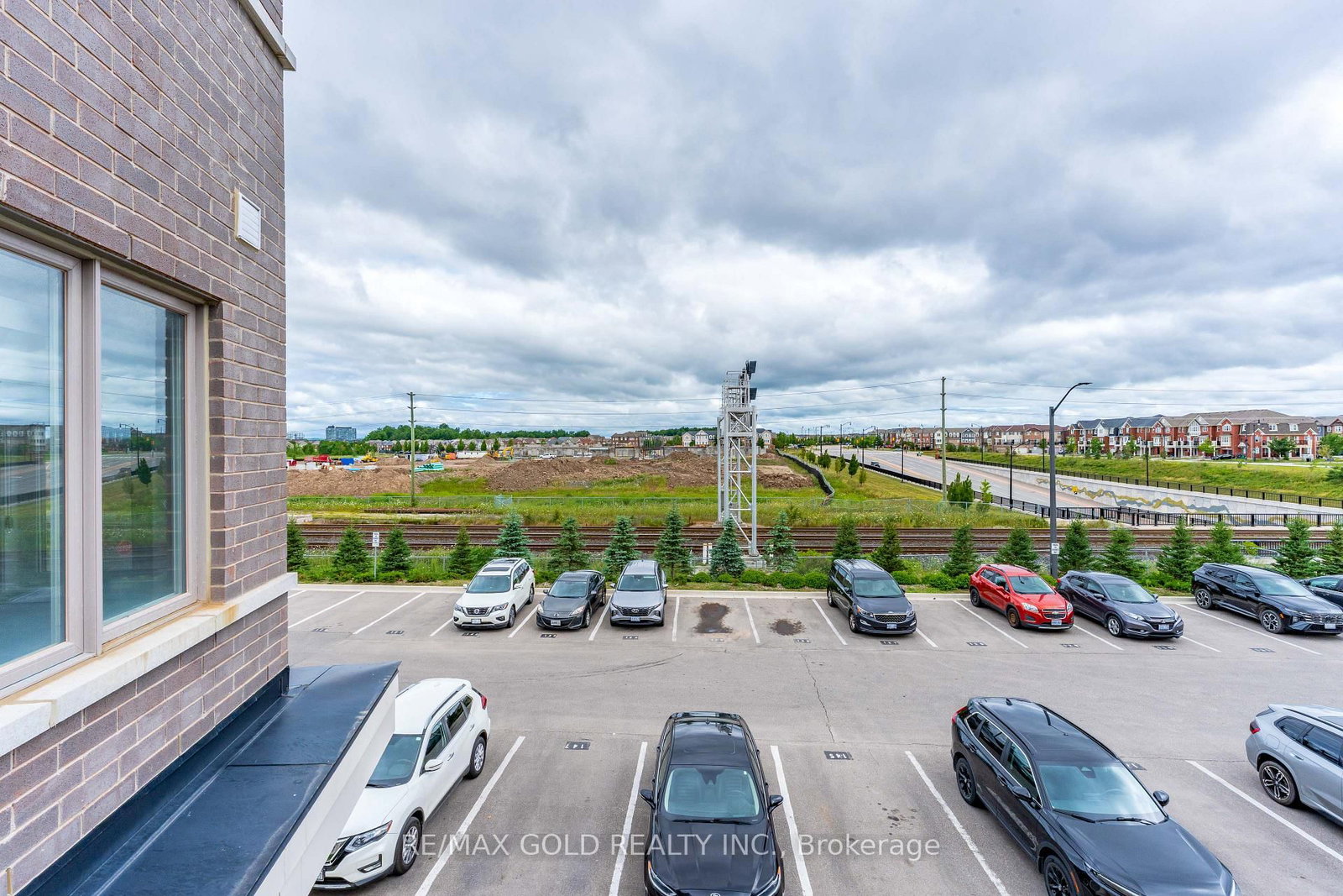 240 Lagerfeld Drive • #16 • Brampton, ON photo 36