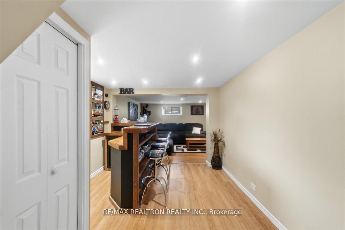 1568 Asgard Drive • Mississauga, ON photo 21