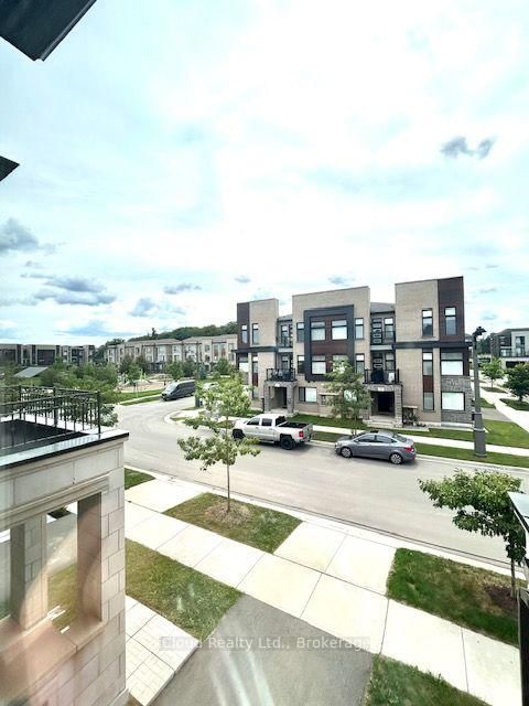 1305 Merton Road • Oakville, ON photo 32