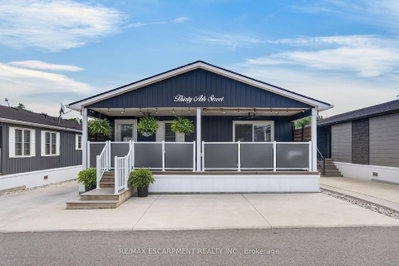 30 Ash Street - 4449 Milburough Line