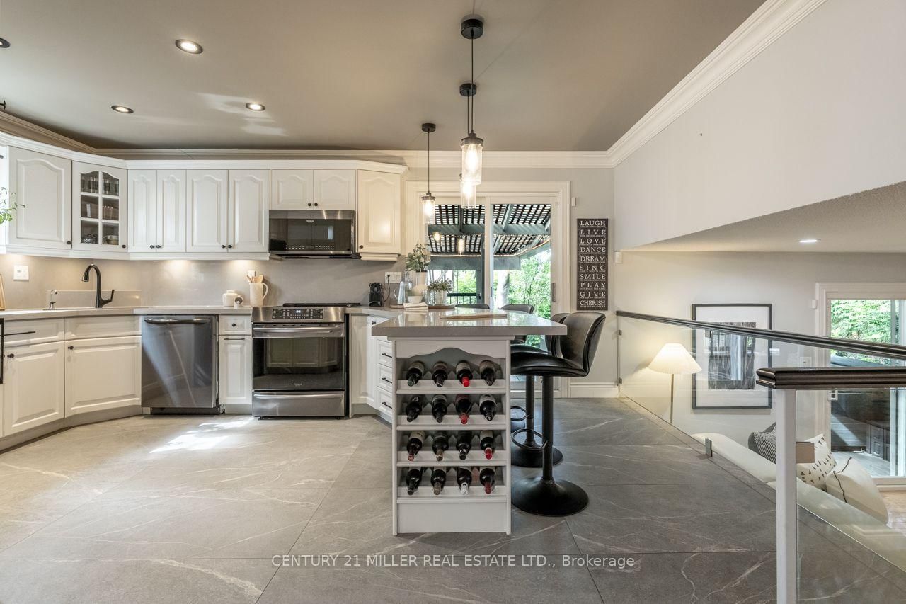619 Moorelands Crescent • Milton, ON photo 8