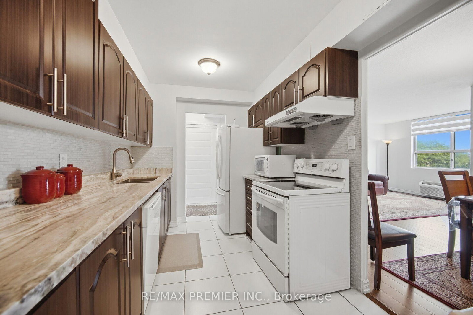 2825 Islington Avenue • #406 • Toronto, ON photo 12