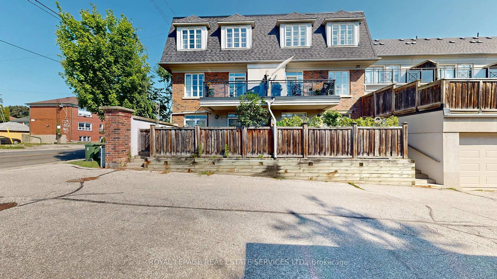 85 Albani Street • ##3 • Toronto, ON photo 42