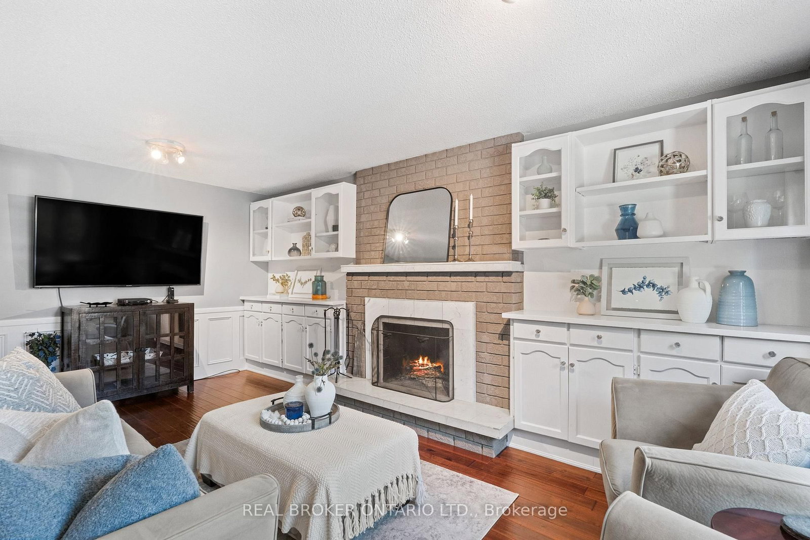 1291 Windrush Drive • Oakville, ON photo 14