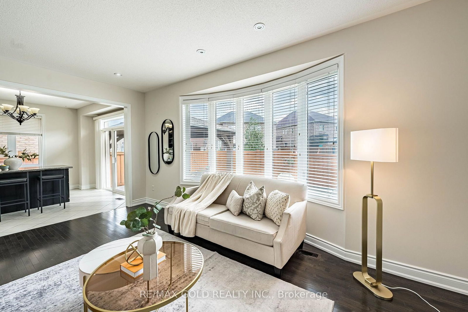 54 Orangeblossom Trail • Brampton, ON photo 17