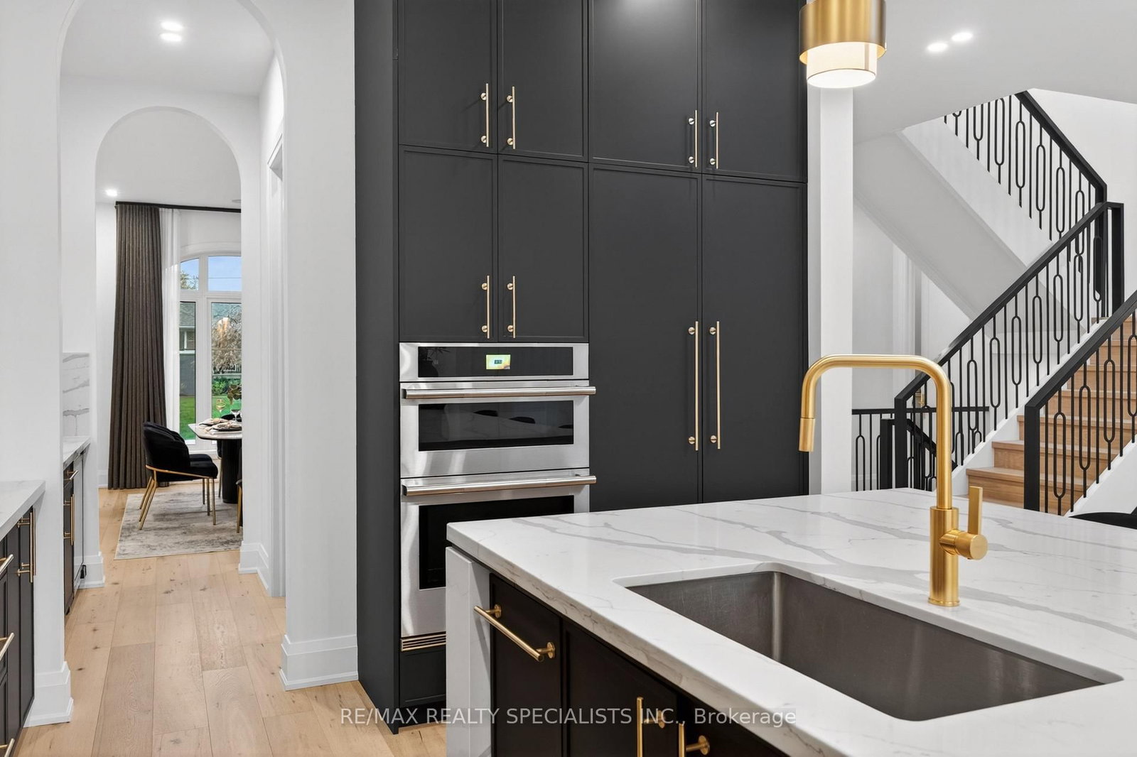 431 Seaton Drive • Oakville, ON photo 16