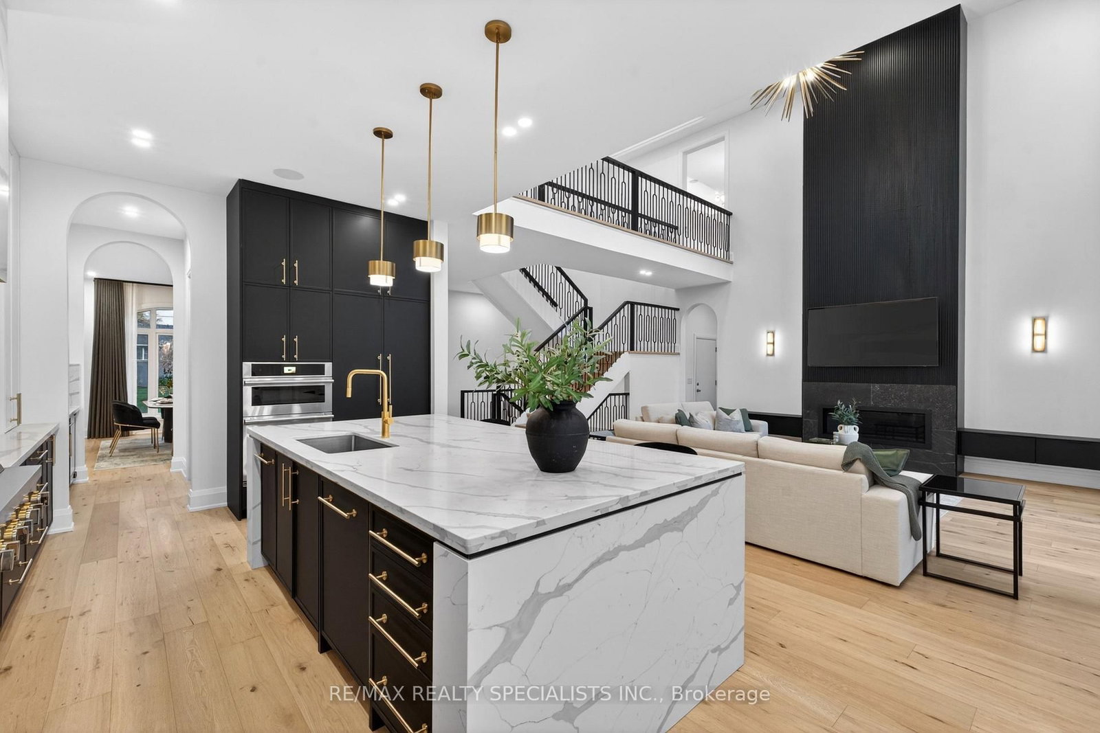 431 Seaton Drive • Oakville, ON photo 24
