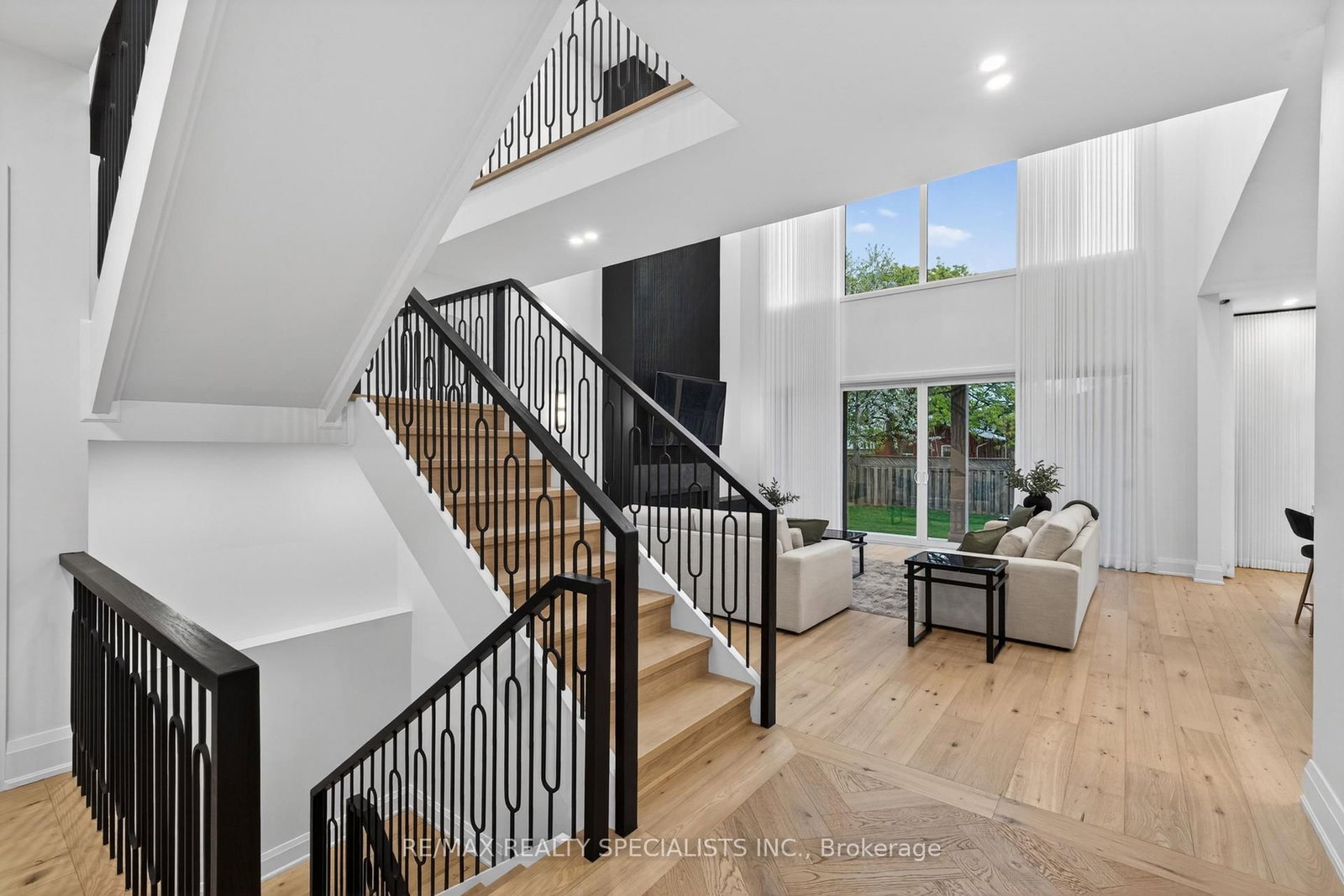 431 Seaton Drive • Oakville, ON photo 30