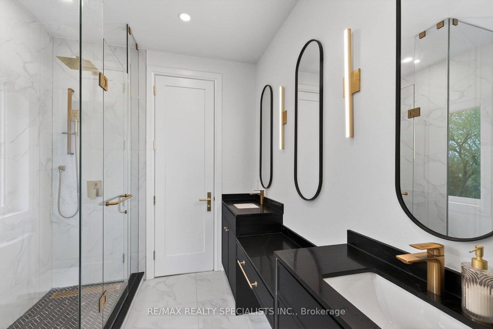 431 Seaton Drive • Oakville, ON photo 36