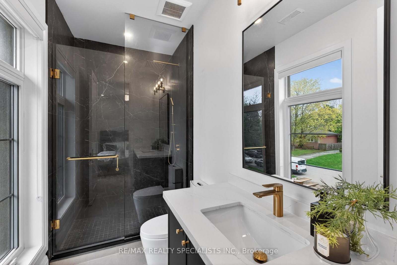 431 Seaton Drive • Oakville, ON photo 39