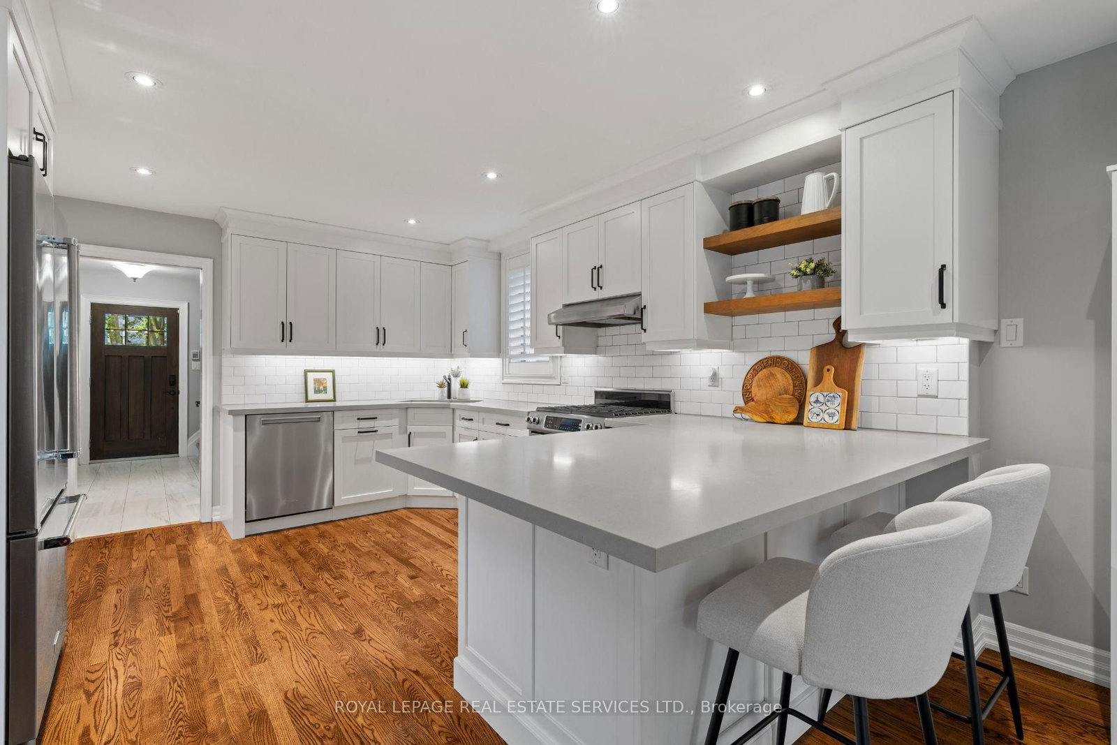 100 Dunedin Drive • Toronto, ON photo 12