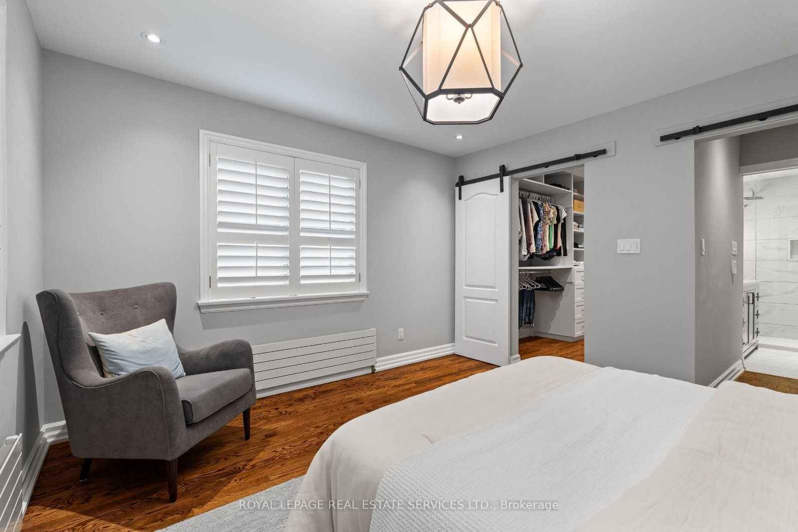 100 Dunedin Drive • Toronto, ON photo 22