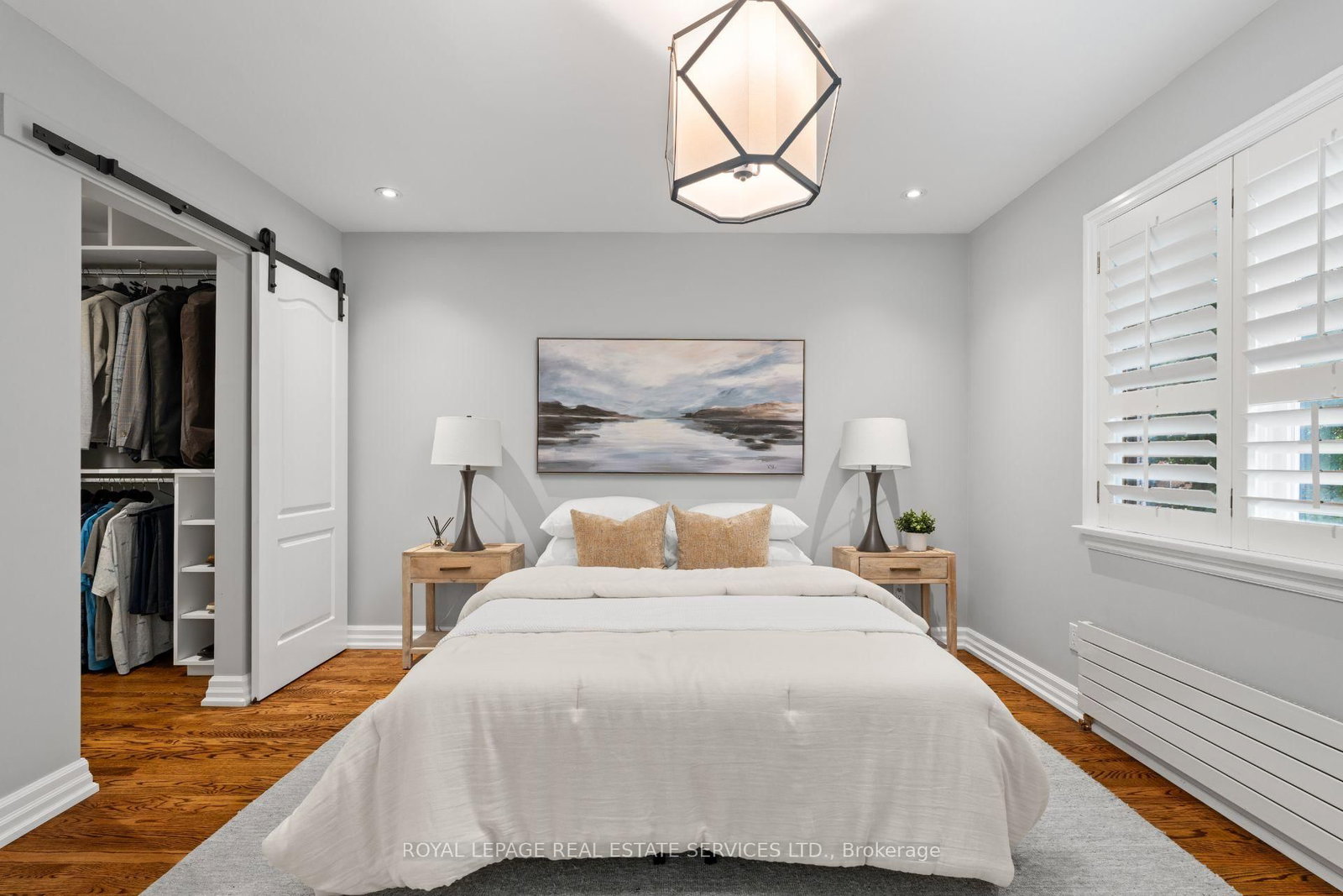 100 Dunedin Drive • Toronto, ON photo 23