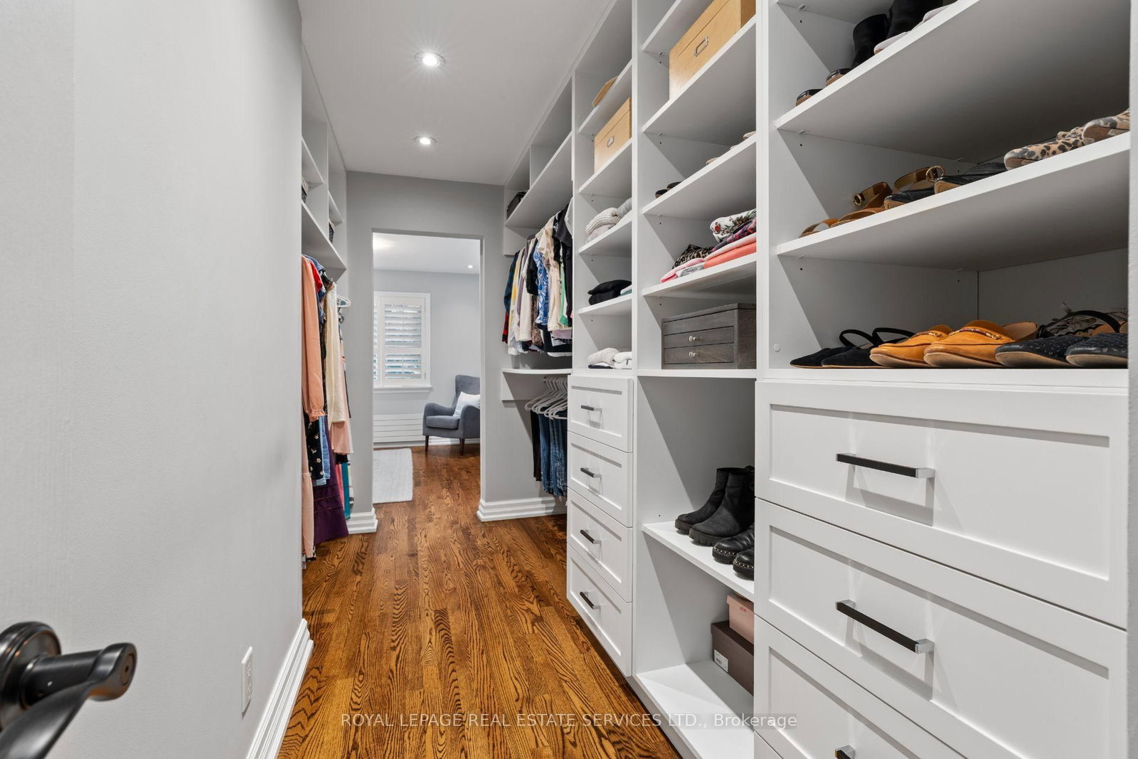 100 Dunedin Drive • Toronto, ON photo 24