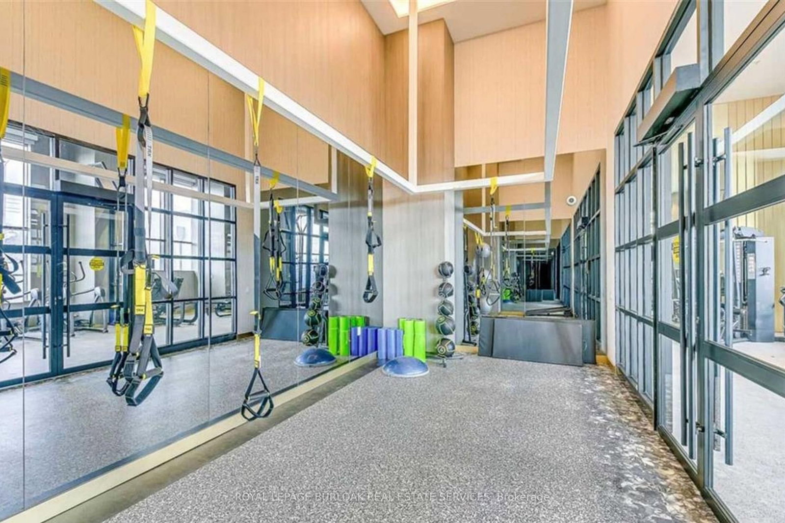 395 Dundas Street W • #801 • Oakville, ON photo 19