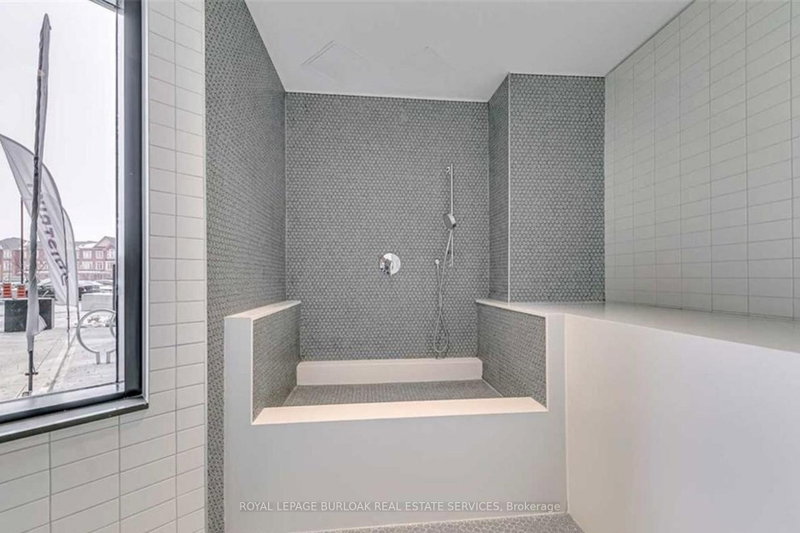395 Dundas Oakville,ON L6M 5R8 — Photo 21