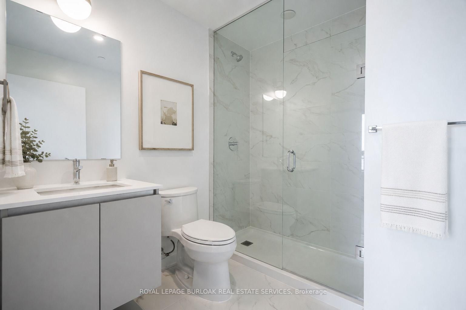 395 Dundas Street W • #801 • Oakville, ON photo 8