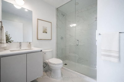 395 Dundas Street W • #801 • Oakville, ON photo 8