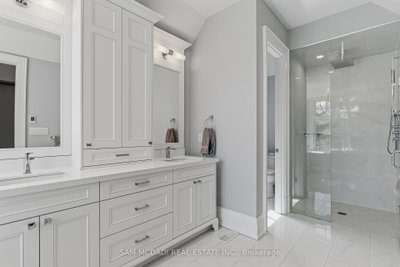 36 Veronica Mississauga,ON L5G 2B2 — Photo 24