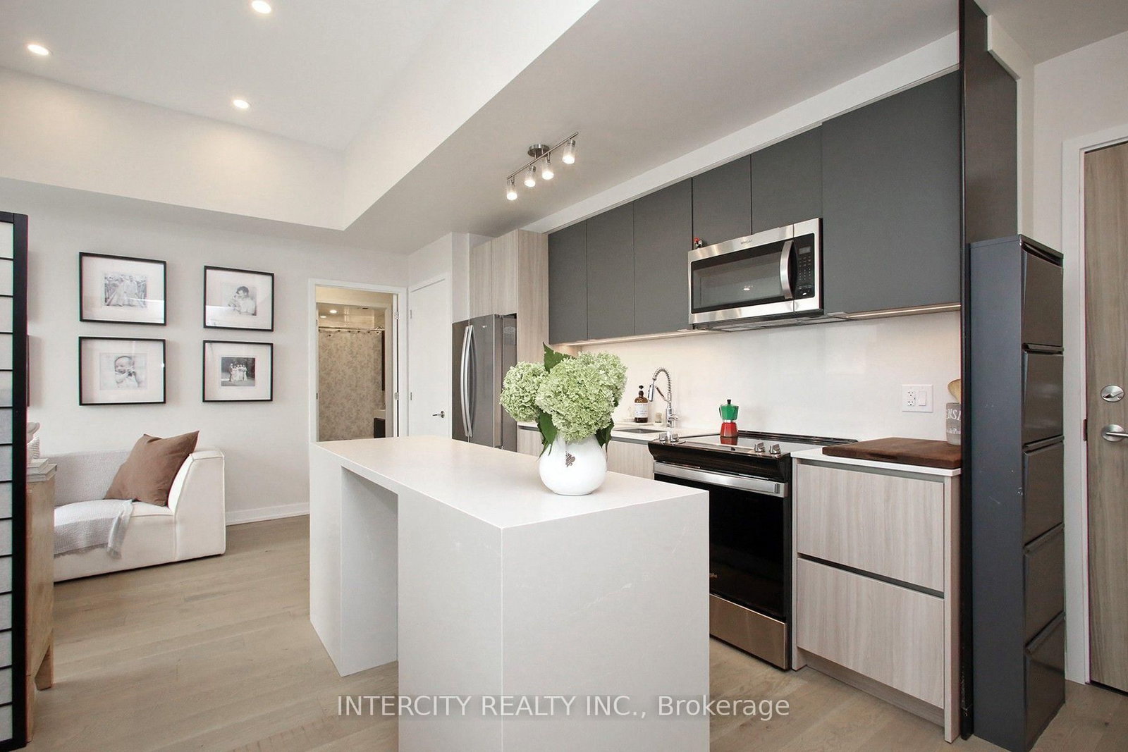 3100 Keele Street • #1201 • Toronto, ON photo 6