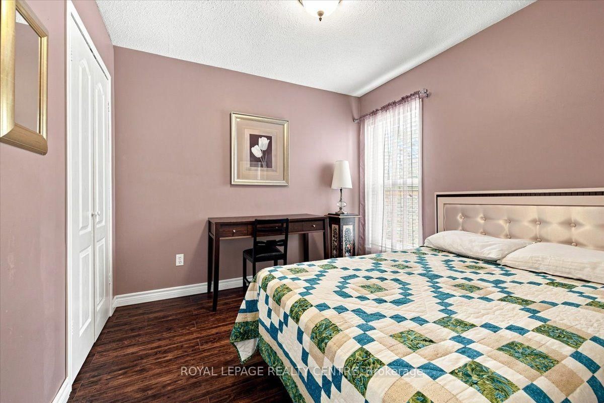 2564 Mainroyal Street • Mississauga, ON photo 24