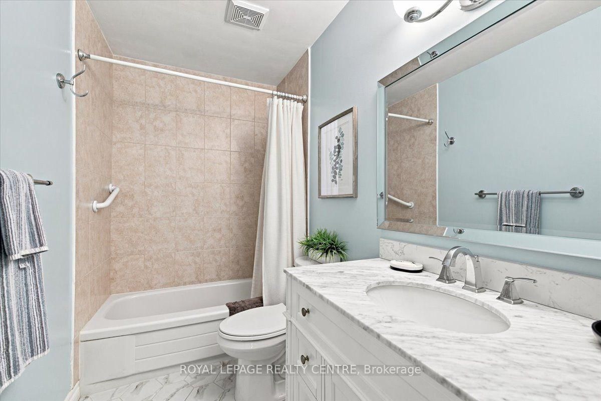 2564 Mainroyal Street • Mississauga, ON photo 27