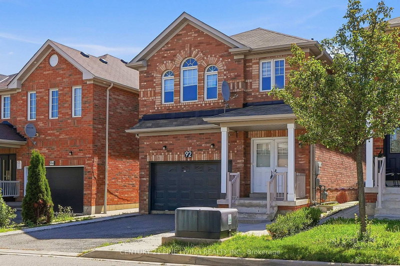 92 GULFBROOK Circle