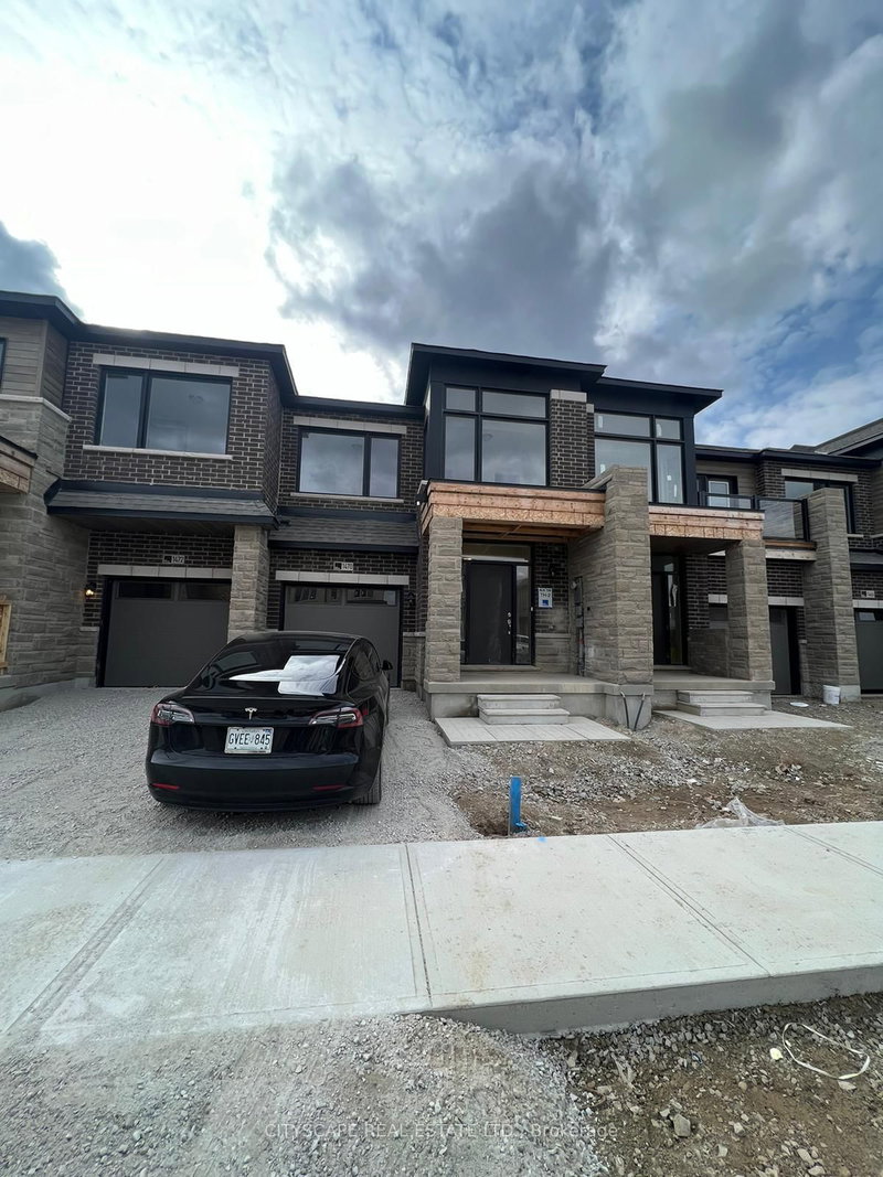 1470 Rose Way
