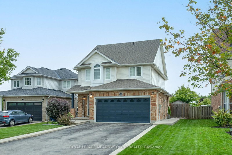 41 Beardmore Crescent