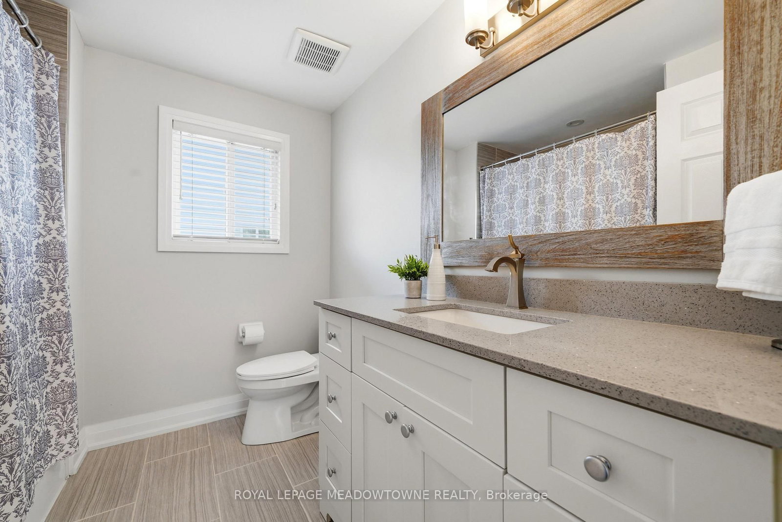 41 Beardmore Crescent • Halton Hills, ON photo 35