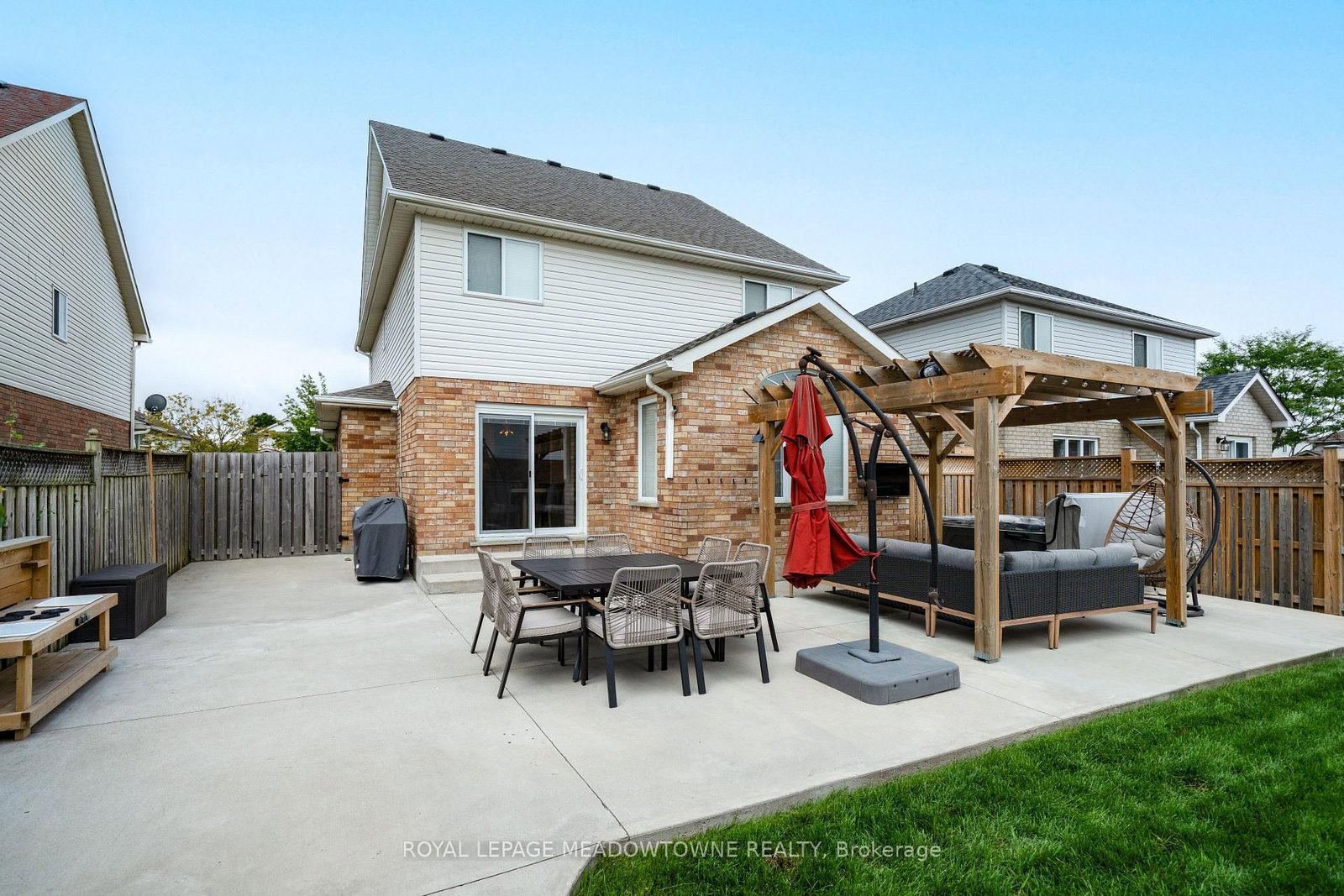 41 Beardmore Crescent • Halton Hills, ON photo 44