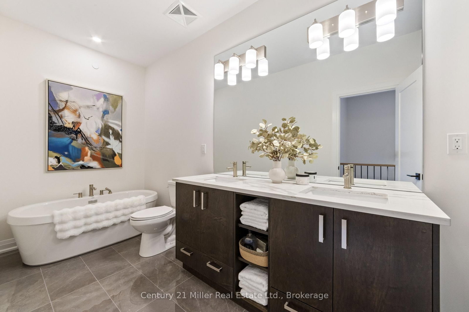 2123 Lillykin Street • #3 • Oakville, ON photo 27