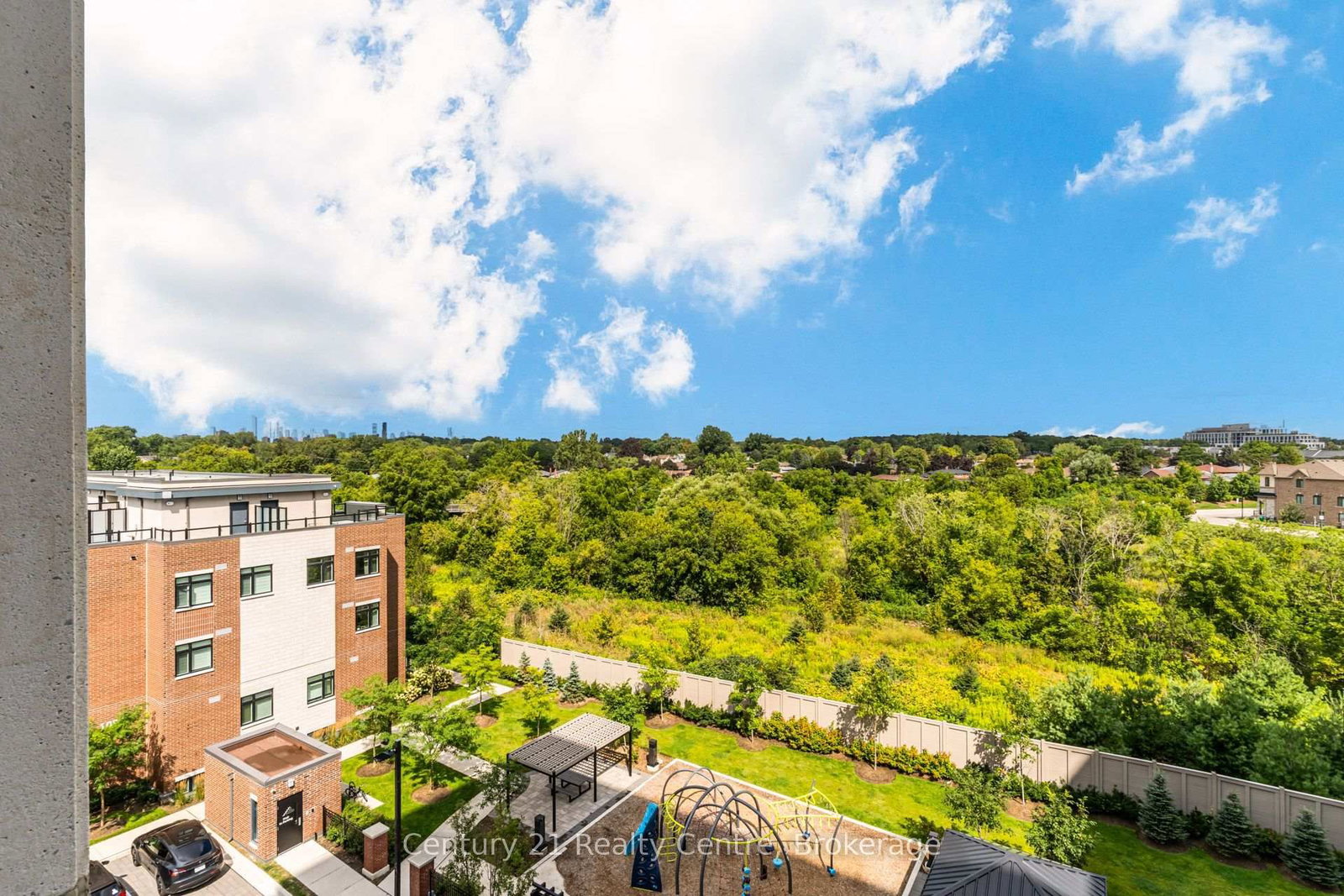 1063 Douglas McCurdy Common • #513 • Mississauga, ON photo 33