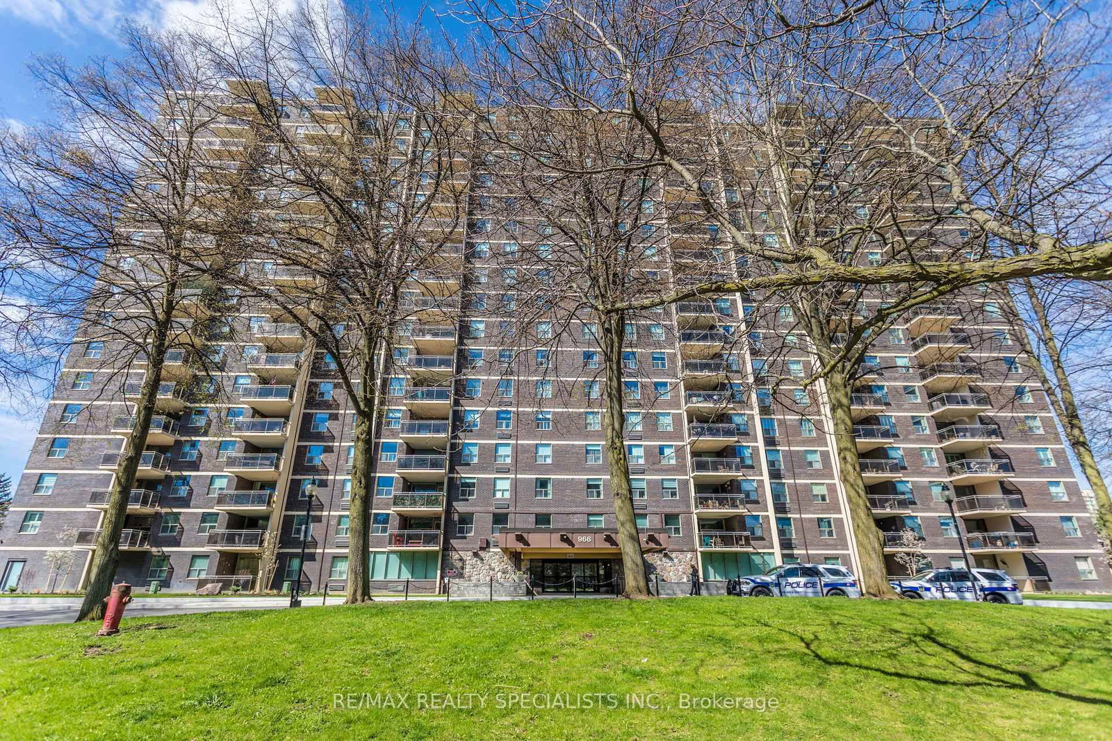 966 Inverhouse Drive • #410 • Mississauga, ON photo 1