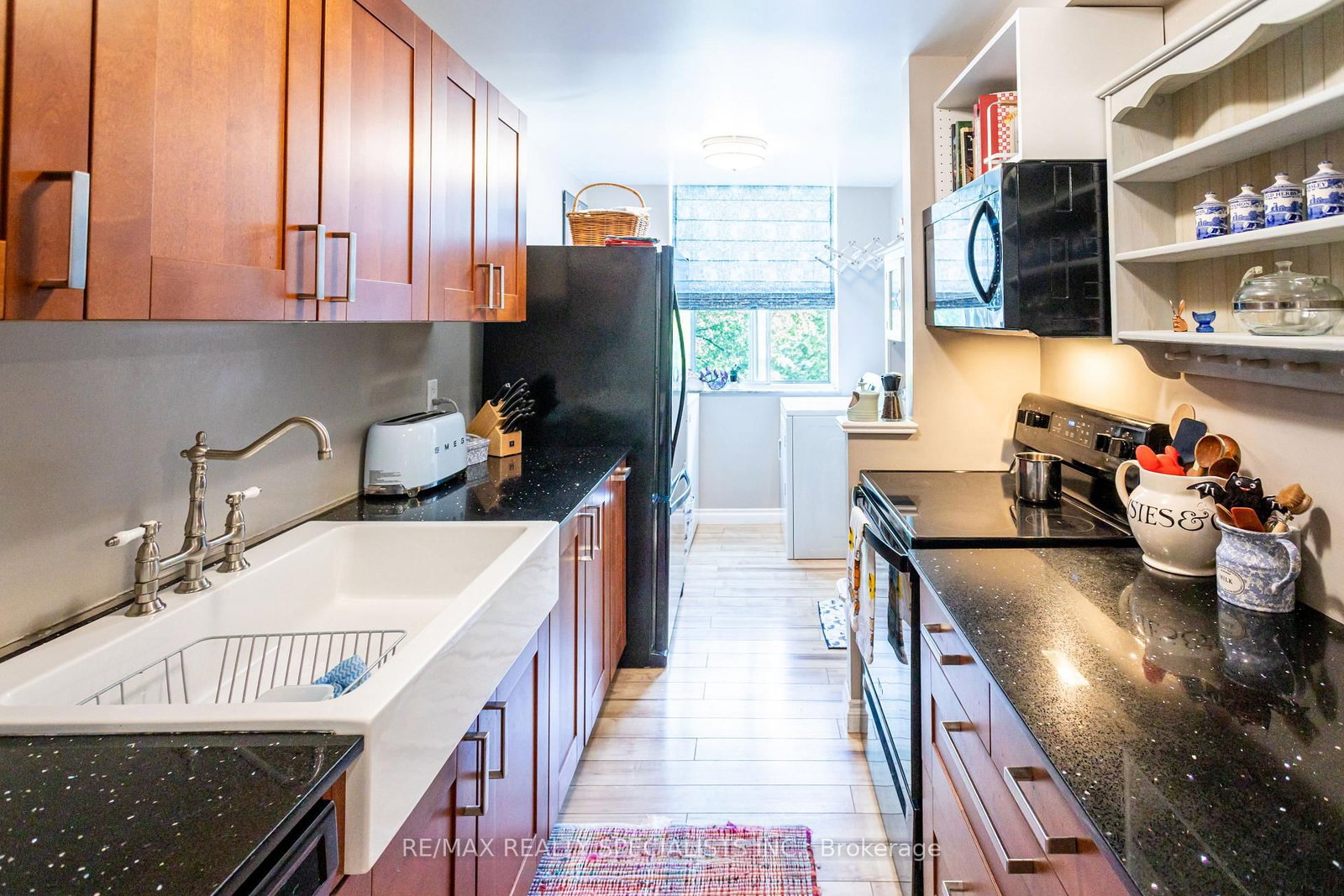 966 Inverhouse Drive • #410 • Mississauga, ON photo 10