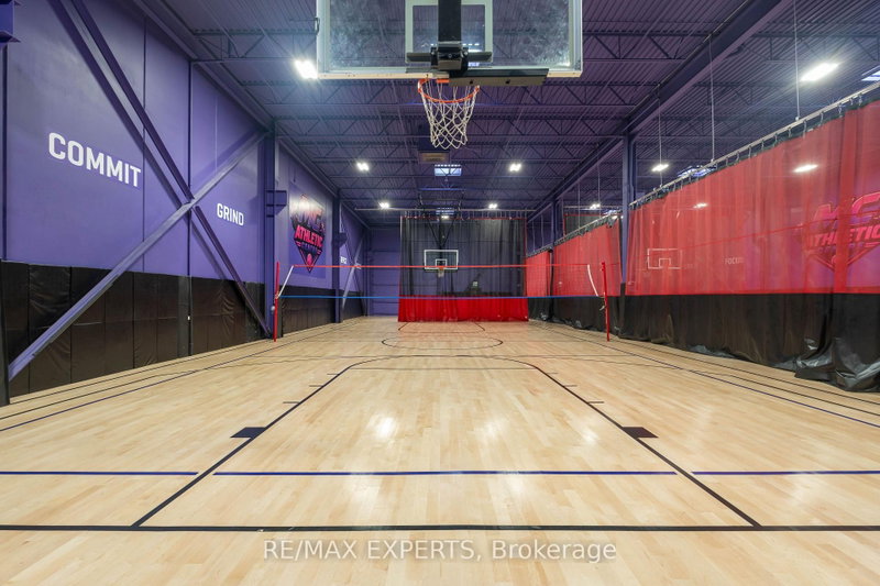 7115 Edwards Boulevard, Mississauga
