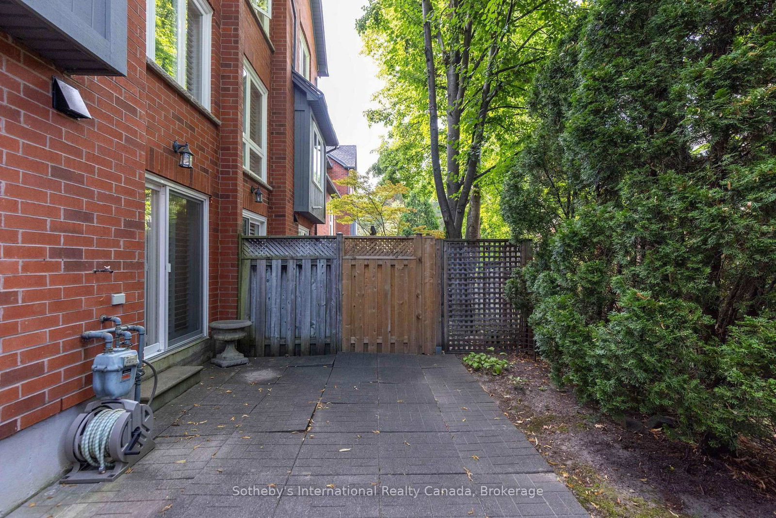 1064 Queen Street W • #32A • Mississauga, ON photo 36
