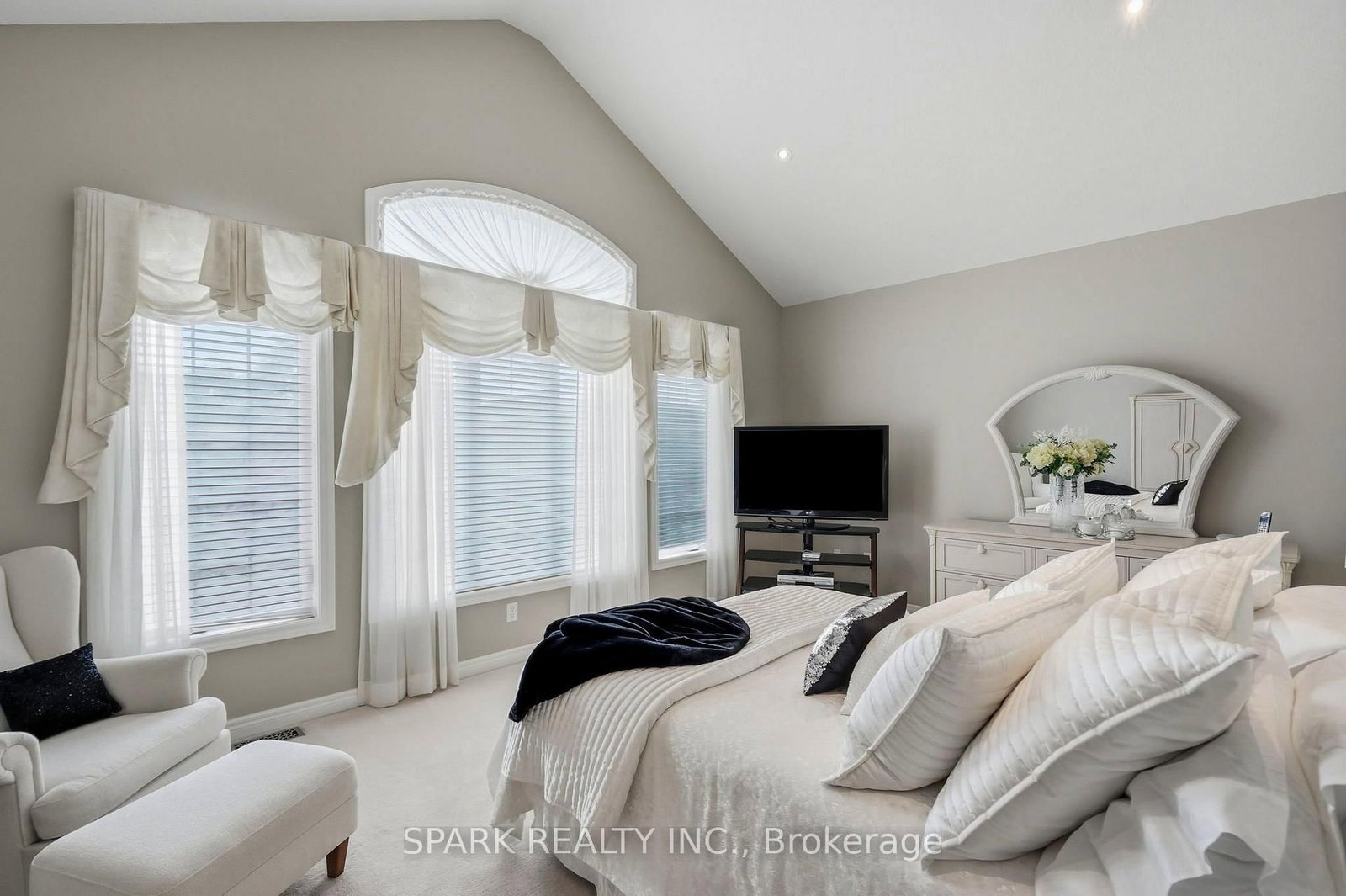 179 Tanners Drive S • Halton Hills, ON photo 23