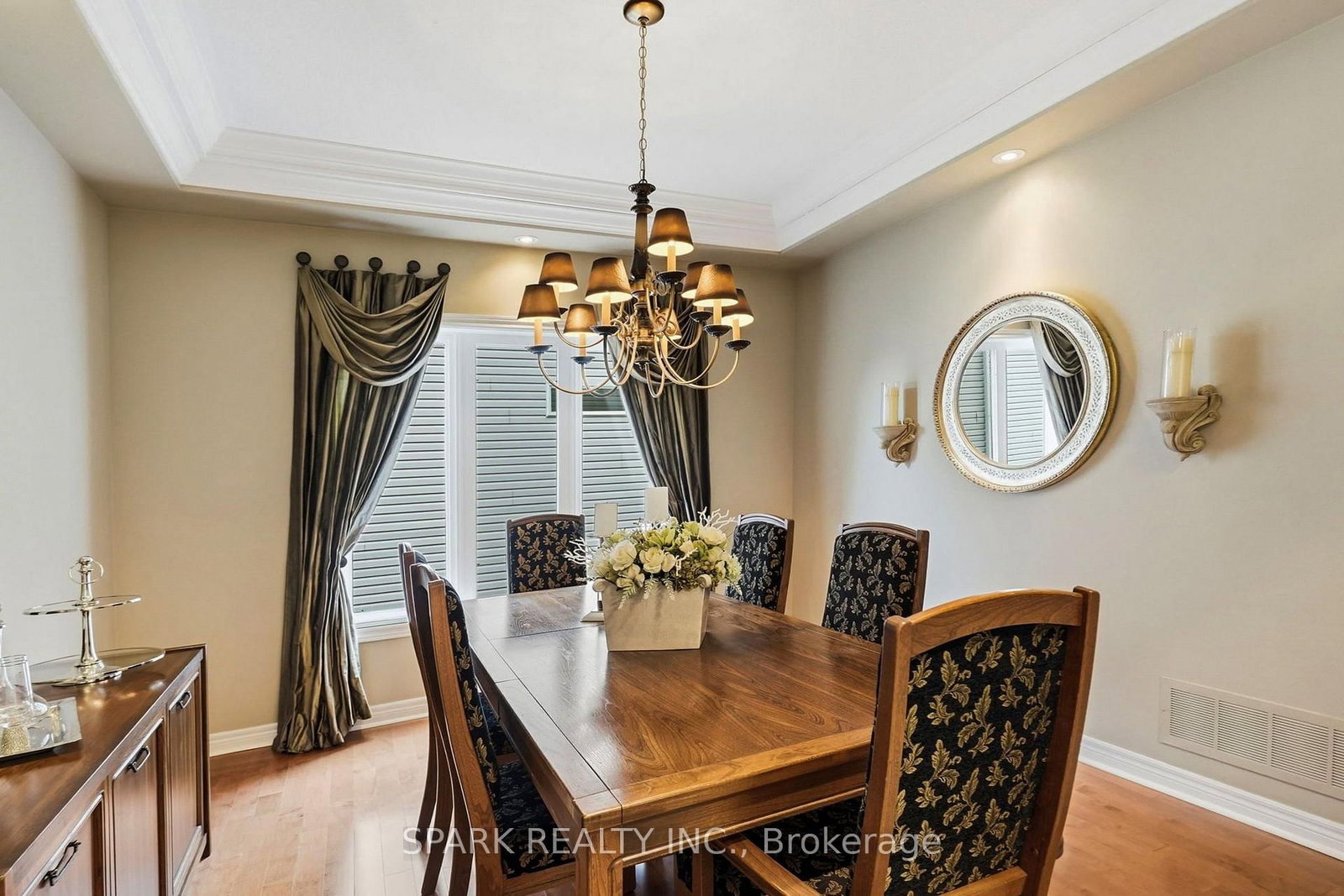 179 Tanners Drive S • Halton Hills, ON photo 8
