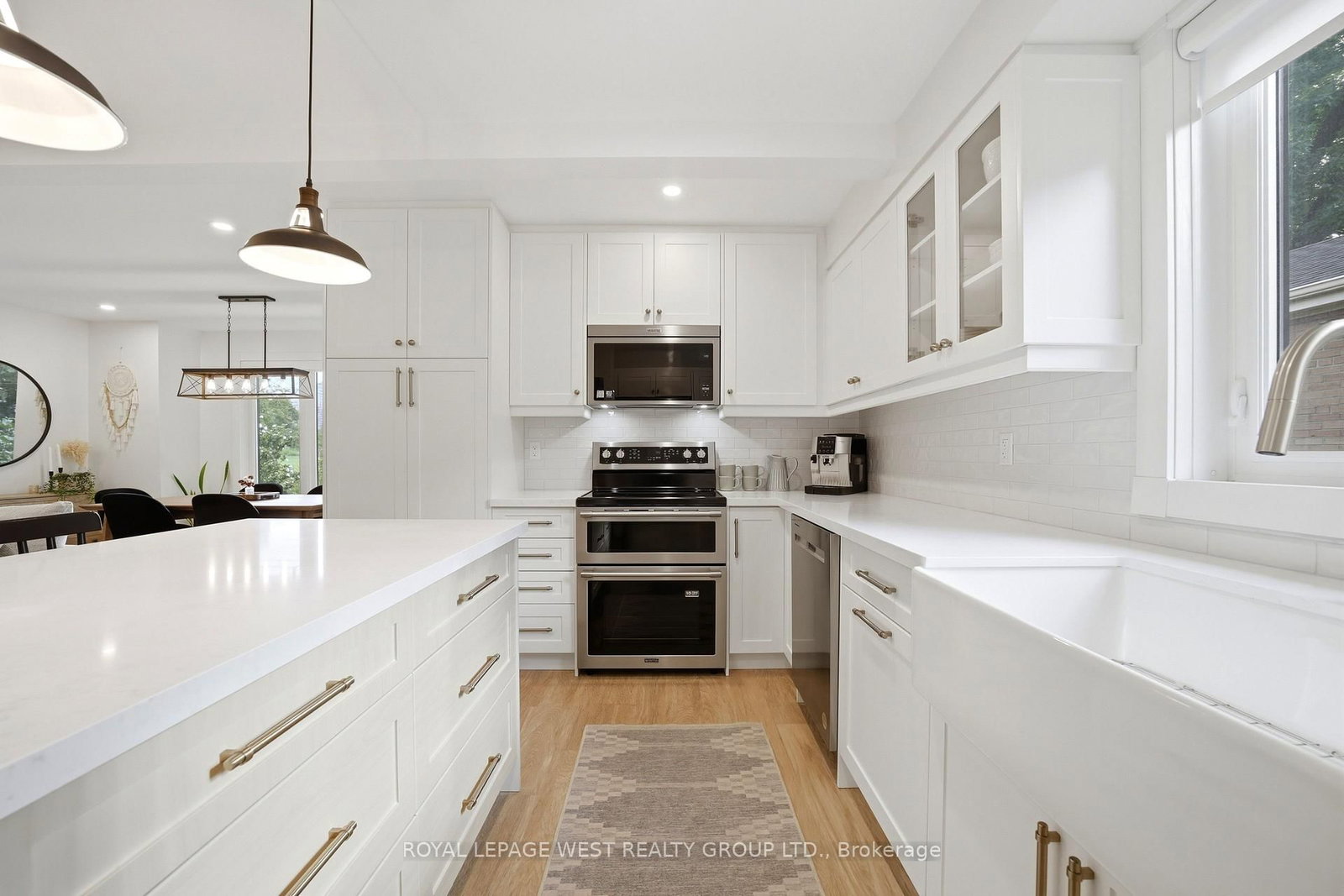 72 Mervyn Avenue • Toronto, ON photo 6
