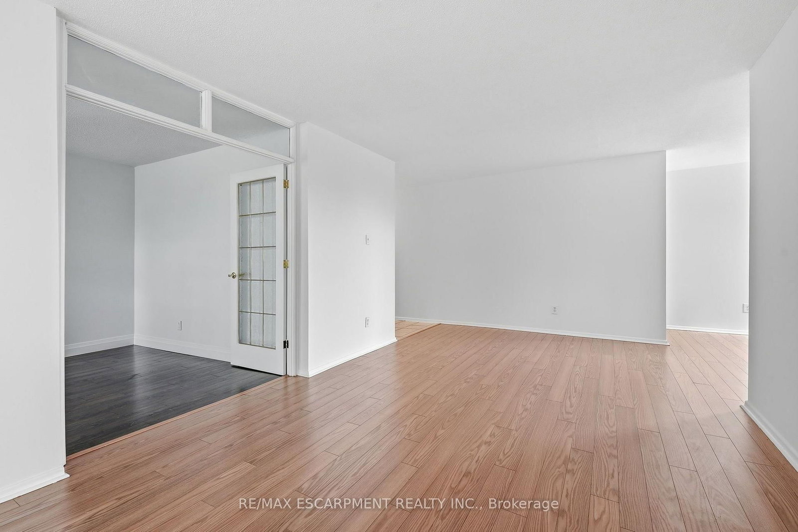 1415 Ghent Avenue • #203 • Burlington, ON photo 6